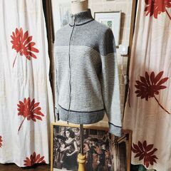 ＆TAKEO KIKUCHI(タケオキクチ) 柔らかゆったりニットブルゾン、いかがでしょうか？の画像