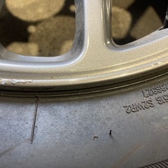 ④スズキ純正　JB64ジムニー純正アルミ BS 175/80R16 1本 ほぼ新品 スペア応急背面用の画像