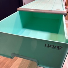 衣装収納ケースの画像