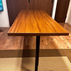 ワークデスクの画像