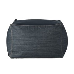 無印　ビーズクッションの画像