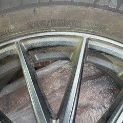 スタッドレスタイヤ　ホイール付の画像