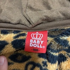 BABY DOLL ヒョウ柄パーカー 100の画像