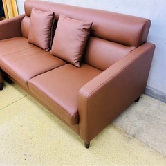 三人掛けソファ　オットマン付き
 の画像