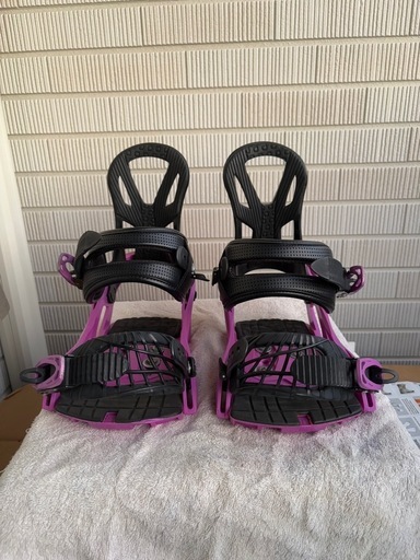 スノーボードバインディングswivel chiffon (ひぃ) 長野のスノーボード