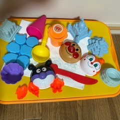 アンパンマン 遊びいっぱいどこでも砂場 お砂遊びセット 砂付きの画像