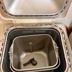 引き渡し先決まりましたパンメーカー　パン作りの画像