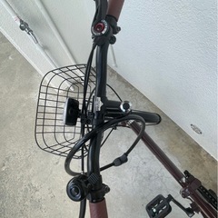 新品折りたたみ自転車
の画像