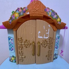 ラプンツェルドレッサーの画像