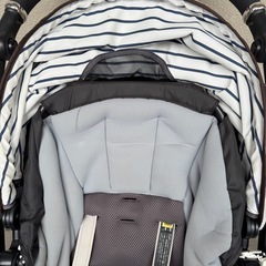 combi ベビーカー メチャカルハンディ オート4キャス compactの画像