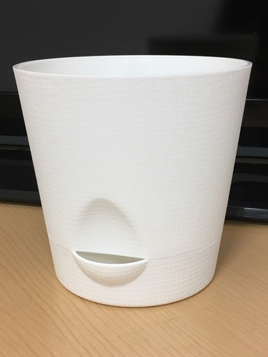 【新品未開封　120個】水やり簡単 底面給水鉢（4.5号サイズ）まとめ売り　ヨッシー