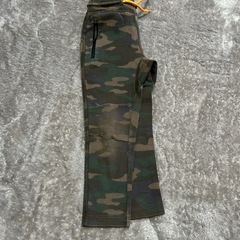 ズボン　ボーイズ　１１０サイズの画像