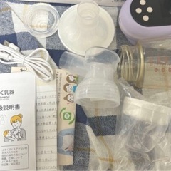 Mama & Meの電動母乳搾乳機の画像