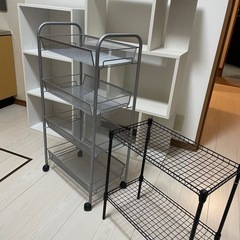 【決まりました】
棚＆ラック４点セットの画像