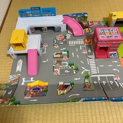 トミカ　バス　サウンドタウンの画像