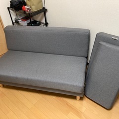 ソファの画像