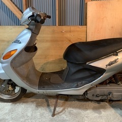 グランドアクシス100 ベース車　部品取りの画像