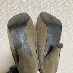 ショートブーツの画像