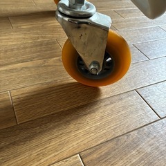 シルバーカー　手押し車
の画像