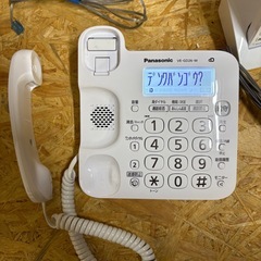 綺麗 Panasonic 電話　子機付　VE-GD26-W　の画像