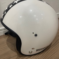 ヘルメットの画像