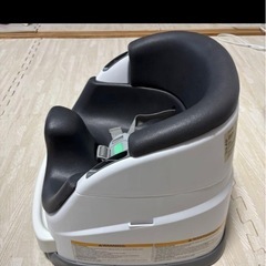 Ingenuity ベビーチェア ホワイト/グレーの画像