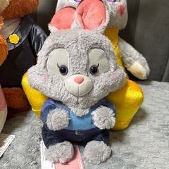 ズートピア ぬいぐるみの画像