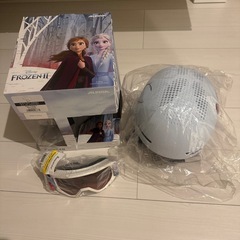 スノーヘルメット⭐️未使用⭐️スキー　スノーボード　キッズ　ディズニーの画像