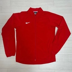🟢 NIKE/OAKLEYのオリジナルブランドのメンズウェア5点セットですの画像