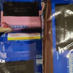オレオ　3枚入り8パック　バニラ、いちご、チョコ各種　の画像