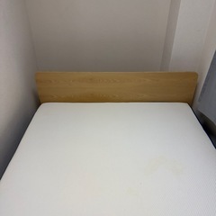 Koala クイーンベッドの画像