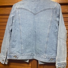 デニムシャツの画像