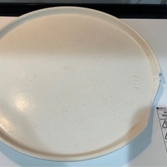 アイリスオーヤマ オーブンレンジ MO-T1501-W 2023年製 ※ターンテーブル割れありの画像