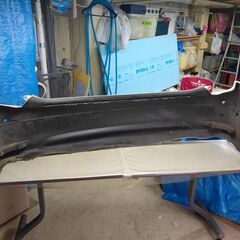 日産エルグランド（2011年車あたり）のリアバンパーはいかがですか。の画像