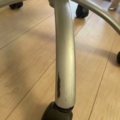 【¥0】回転式チェア　インダストリアルデザイン 木目xアイアンの画像