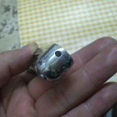 蛍光灯型？　ガスライターの画像