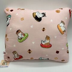 mofusand（モフサンド）　スクエアクッション　ぢゅの　プライズ品の画像