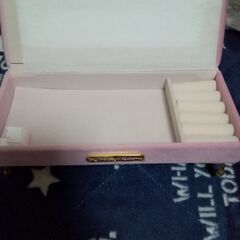 マイメロ＆クロミアクセサリー入れ？中古の画像