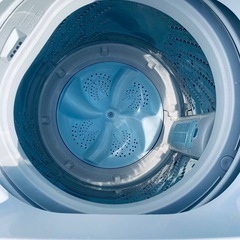 EJ5686番 Hisense 全自動洗濯機 HW-T45Cの画像