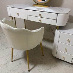 ドレッサーの画像