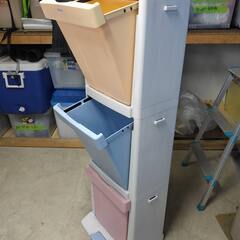 ■ご購入者が決定いたしました。分別用 ゴミ箱（3段）はいかがですか。の画像