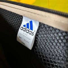 adidas アディダス キャリーケース ブラック ソフトケースの画像