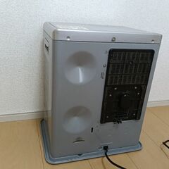 石油ファンヒーター(1年前に購入)の画像