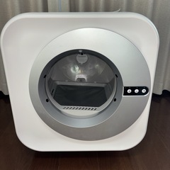 【新品未使用】猫トイレ 自動 カメラ付き 65L多頭飼い対応 消臭 搭載 スマホ管理 自動清掃
の画像