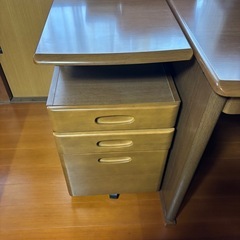 【大野城市】学習机＋引き出しワゴンの画像