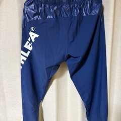 上越・長岡・柏崎の方向け！着用少く美品！アスレタピステ上下 Lサイズ  の画像