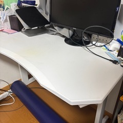 オフィスデスク　ニトリ製
の画像