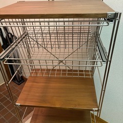 無印 ステンレス ユニットシェルフ 中　ウォールナット  バスケット付き 高さ120cm 　の画像