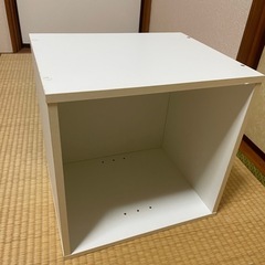 収納ボックスの画像