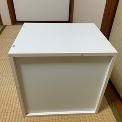 収納ボックスの画像